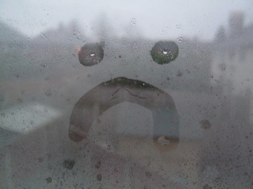 moanx: sad
