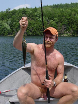 deliciouscollectionofmen:  Its what between your legs I’m interested in and want to eat  I think I like fishing