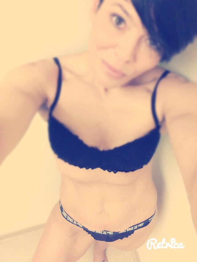 krazykinkykitty4u:  Who missed me?! I know I’ve been MIA. I’m so sorry.. Please