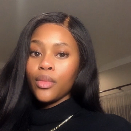 kallykapealx:I love to be romanced. To be treated like a Princess. Made a priority