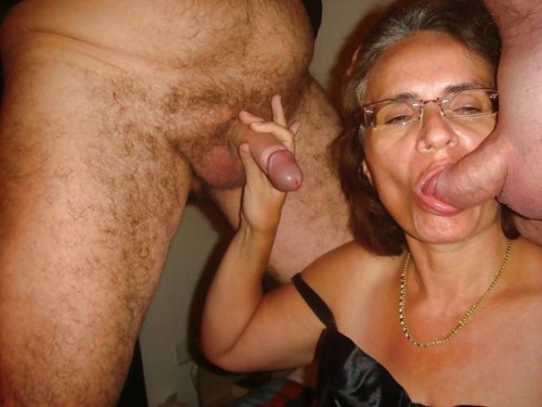 itsmeroger:  Plenty to go at granny