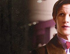 isntthatwizard:  wibbly wobbly challenge | good times vs bad times  When I was a child, my favorite story was about a man who lived forever, but whose eyes were heavy with the weight of all he had seen. A man who fell from the stars.  