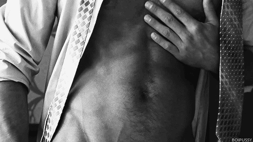 3leapfrogs:  adoniswetdreamsone:  For over 10,000 NSFW images of guys that will make