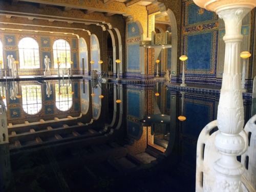 likeghostsinsnow:Golden Pool | Hearst Castle
