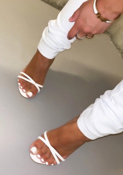 pu69yconnoisseur2:💅Boujee B👣👠