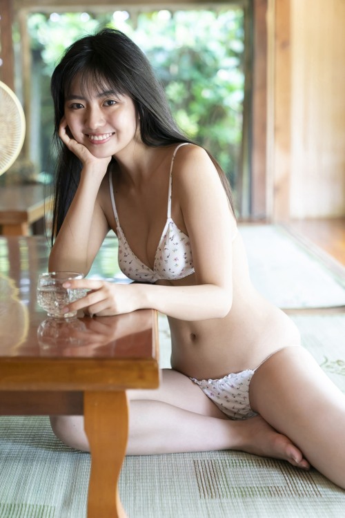 Sex Asian Babes pictures