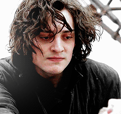 my-thoughts-of-flight:Aneurin Barnard as Richard III appreciation post
