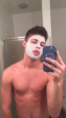 mattandjones:  can’t feel my face