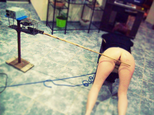 imspankee:  Homemade spanking machine At the request of followers I share more pictures of our homemade spanking machine! 