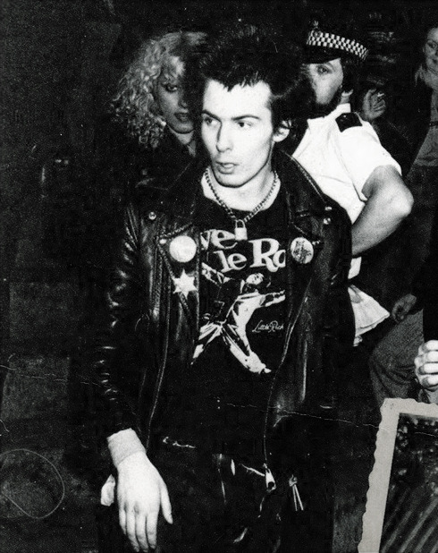 fuckyeahsidvicious:Today marks the 36th anniversary of Sid Vicious (born John Simon