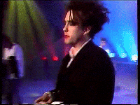 horizon-greene:  Robert Smith, 1987 (x)  Such a cutie ~silvia