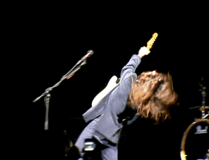 running-away-into-john:  John Frusciante solo - July 15, 2006 