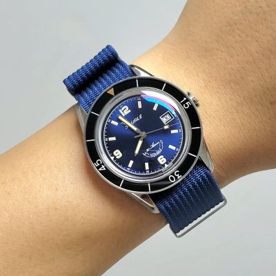 Instagram Repost

professional_watch_reviews

SQUALE SUB39 OCEAN BLUE Dive Watch & Canvers strap
#squale #squalewatch #squalewatches
#squalesub39 #squalesubino #squalesubino39 [ #squalewatch #monsoonalgear #divewatch #toolwatch #watch ]