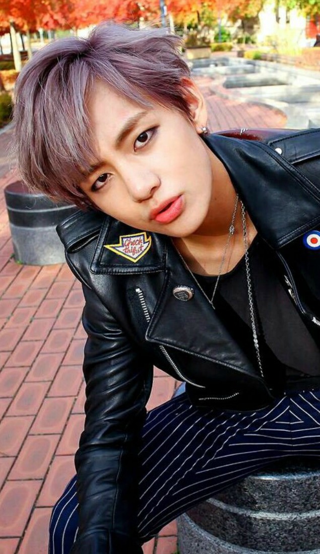 kpop locks — taehyung purple hair (simple) like/reblog if you...