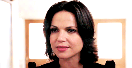 the-not-so-evil-queen:  reginathehero:  The progression of Regina’s smiles.   The adorable young Regina smile came back :’) 