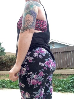 gingerrgirl:  Little bit’a workout booty.