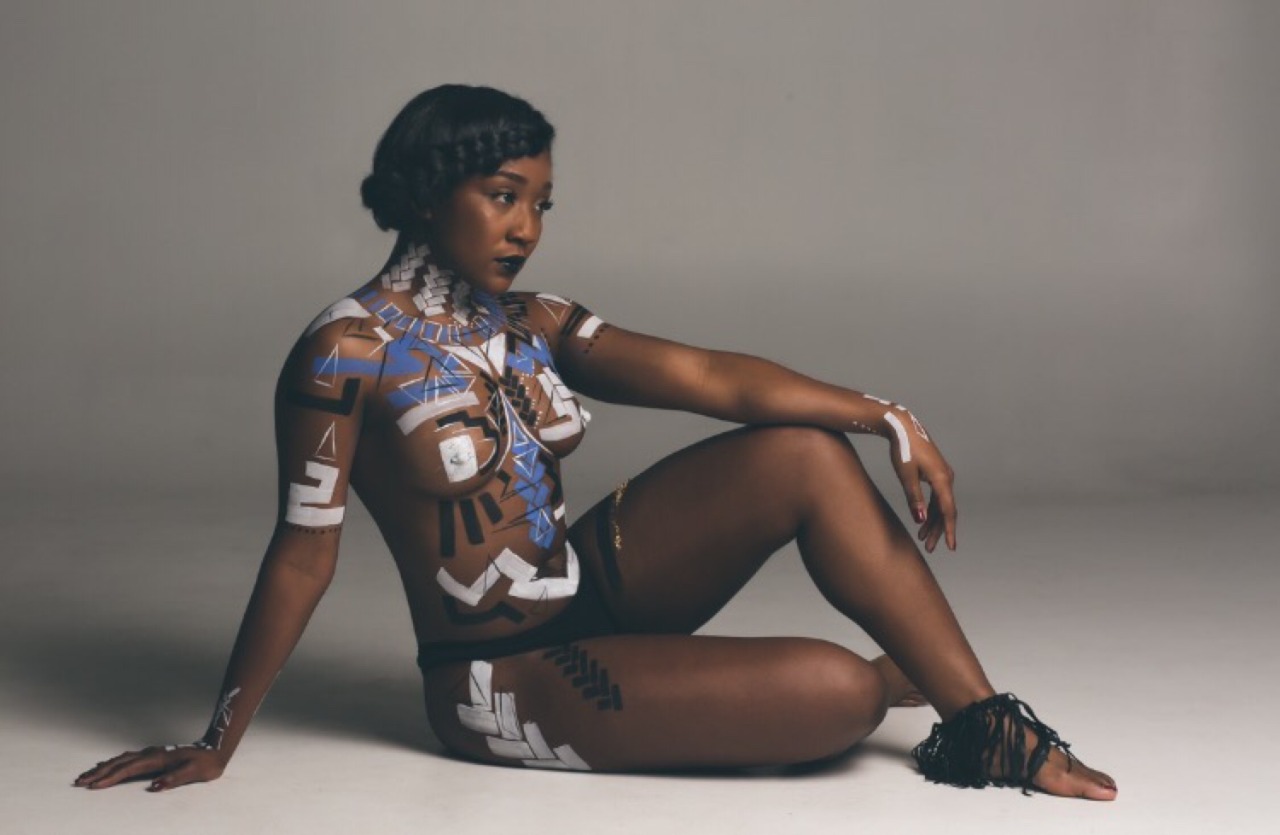 sistersoil: blackgirlsrpretty2:  Queen collection Art by nekokeko Photo by @photosbydarrin