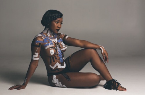 Porn blackgirlsrpretty2:  Queen collection Art photos