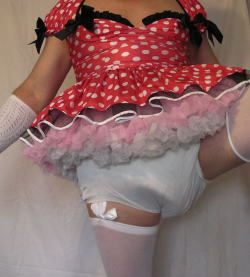 Fetishabdlplasticlatex:  Suson Sissy Nappy Diaper Abdl Fetish Pee Plastic Plasticpanty