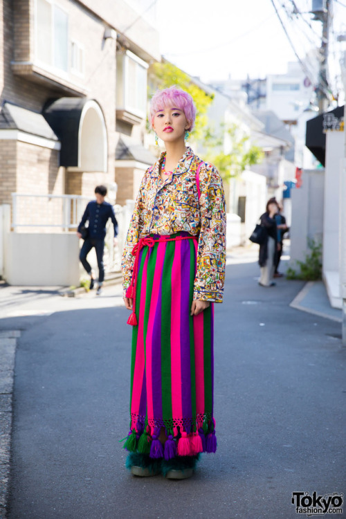 21-year-old Rikarin on the street in Harajuku wearing a colorful look featuring mostly resale items 