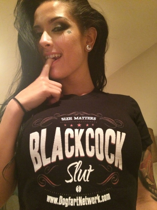 dominantfemales:  Yes, this is what I’m wearing tonight, is there a problem? No?