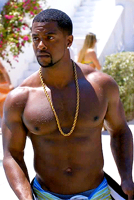 litoyhernando:  Actor Kamal Angelo Bolden as Julian ‘Joo Joo’ Beeman in Rosewood 1.01 ‘Pilot’ 