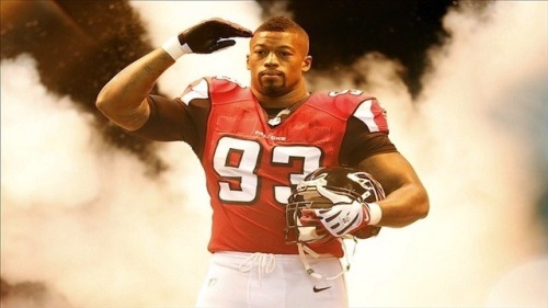 ray-coleton:  Ray Edwards from the Atlanta Falcons dang this papi is hot!!!