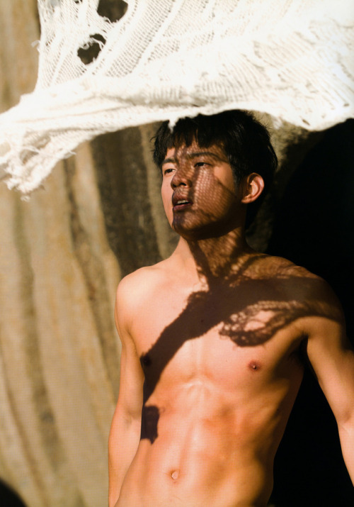 wes2men:    王宥勝 - Wang You Sheng is photographed for Naked Fake part 2 (see more : part 1)  