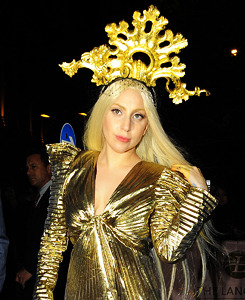 ladyxgaga:  Gaga leaving ITV Studios in London tonight.