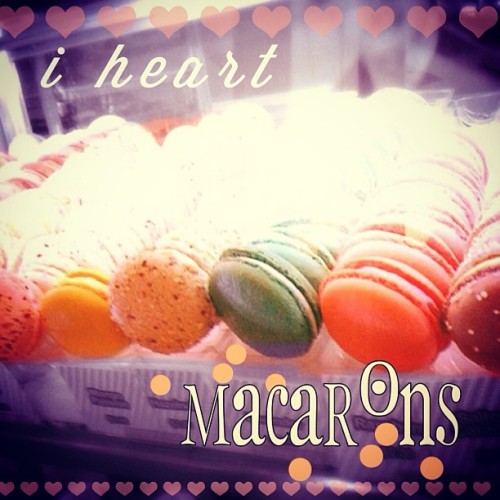 #macaron #cookie #dessert #food #yum #sweets #rhonnadesigns #madewithover #hungers )):