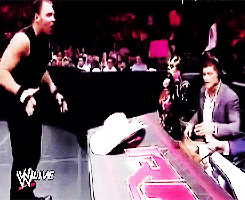 fyeahambrose:  Dean’s big mouth always getting him in trouble 