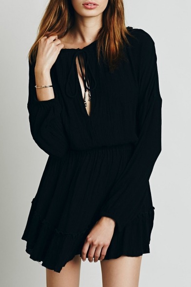 bluetyphooninternet: Free Style Black Dresses Left // Right Left // Right  Left //