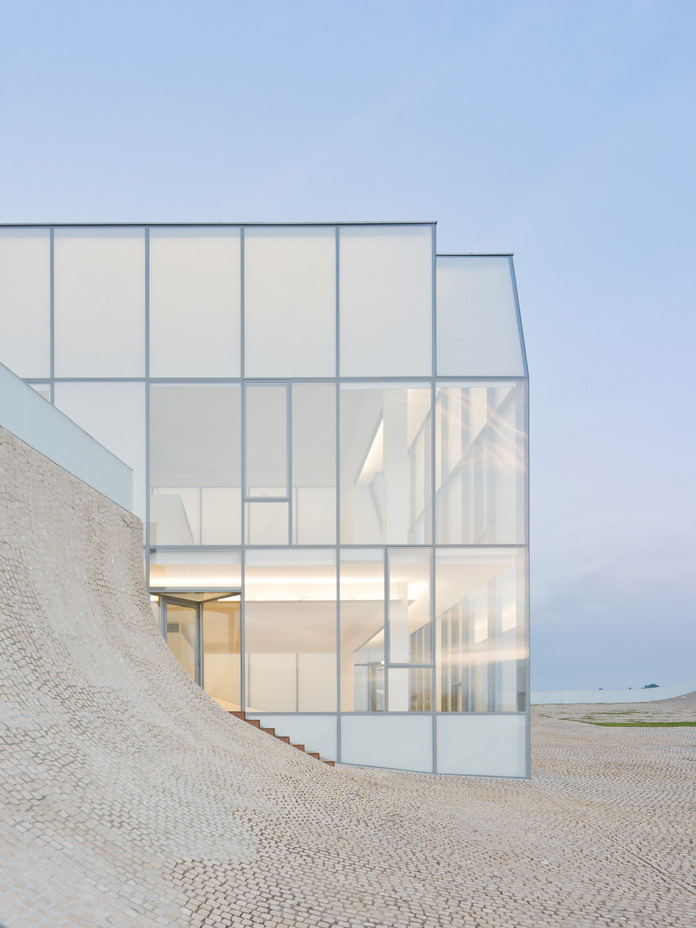 vvvision:  Steven Holl 