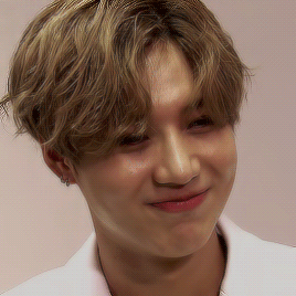 allminetherainbow:Taemin being interviewed, 181008