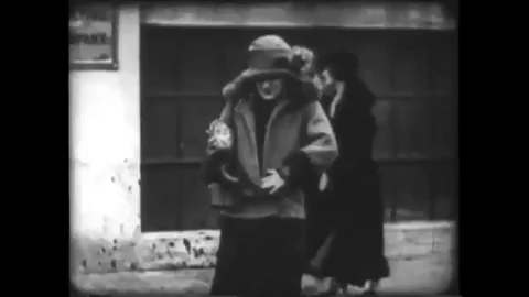 Porn photo mizworldofrandom:  Manhandled (1924)  