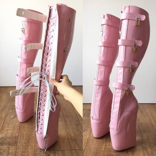 headbutbaby:headbutbaby: supersissyjulia: rtbu: Refuse to be usual “10 keys” in patent baby pink wi
