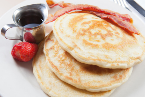 wonderful-disney-recpies:Grunkle Stan - Gravity Falls “Stancake” Pancakes“Why would anyone ever smok