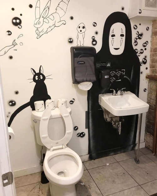 New favorite place to poop By @lookatart #hftd #jakemerten #Miyazaki #sipofhope (at Sip of Hope Coff