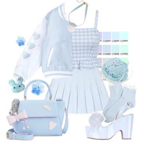royal-rainbow:which is your favourite colour? :^3c