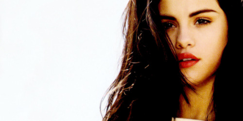 Selena Gomez Headers if save or using like/reblog or credits on twitter @wonderniall and @wutcurls 