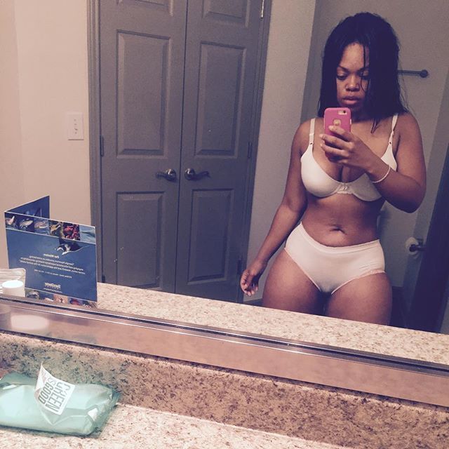 allthingsbootiful:  Thick Rihanna