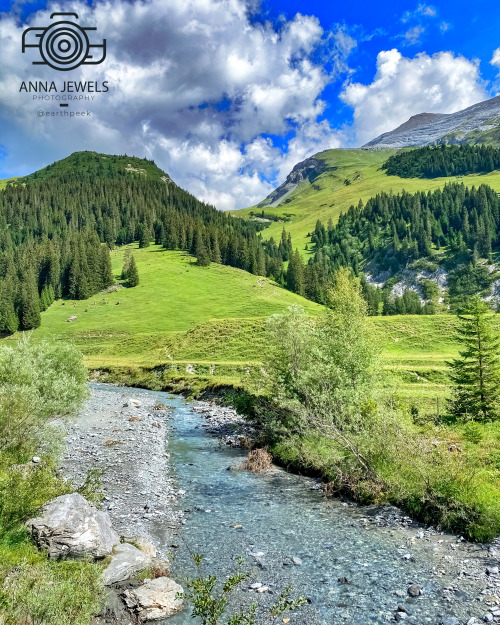 Flims - Switzerland (by Anna Jewels (@earthpeek)) https://www.instagram.com/earthpeek/