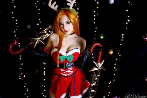 gaming-male-nation: Merry Christmas! ♥ slay belle katarina candy cane miss fortune Admin: Me