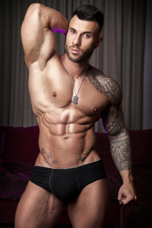 mintyhole:  Gianluigi Volti