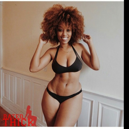 ratedthickent:  Beautiful, sexy nubian who goes by @theshelahmarie on Instagram  Sexxxy thick beauty