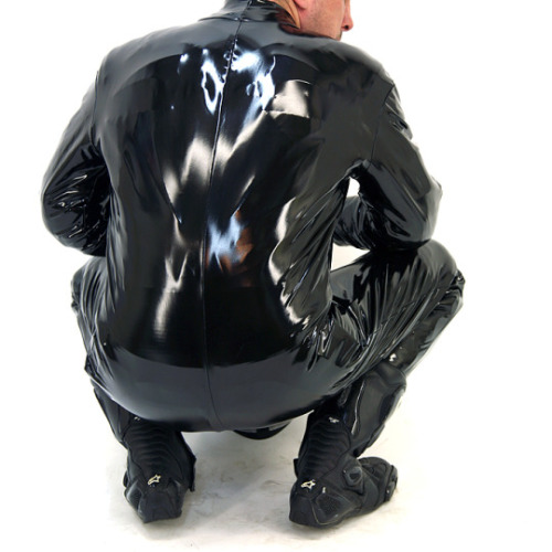 vandickfetish:  PVC Biker 