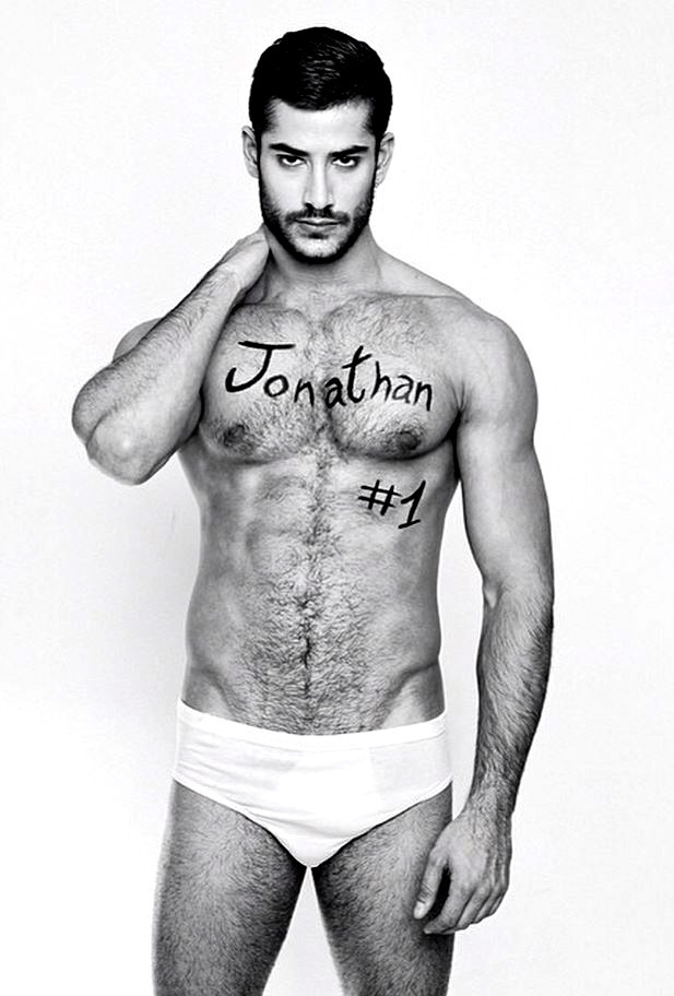 gaymerwitttattitude:  Gay Geek Selfies - This sexy hunk Jonathan Guijarro is also