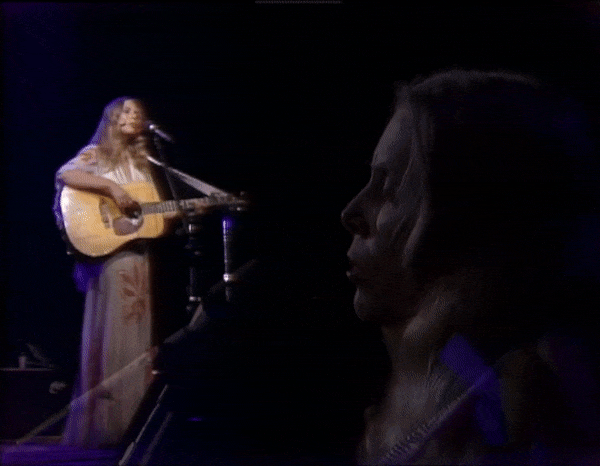 Joni Mitchell & The L.A. Express At The New Victoria Theatre—BBC’s “The Old Grey Whistle Test”