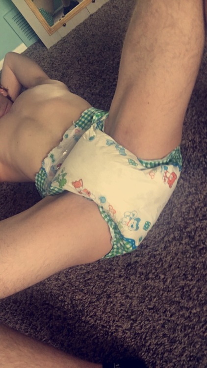 diapertwink95: I’m ready for my diapee change daddy! My fwiend is super cute! Hehe ☺️