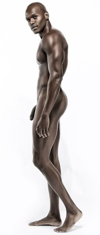 beautifulblackmenfromphilly:  traplat:  SEXI!!!!!!  beautifulblackmenfromphilly.tumblr.com/ar